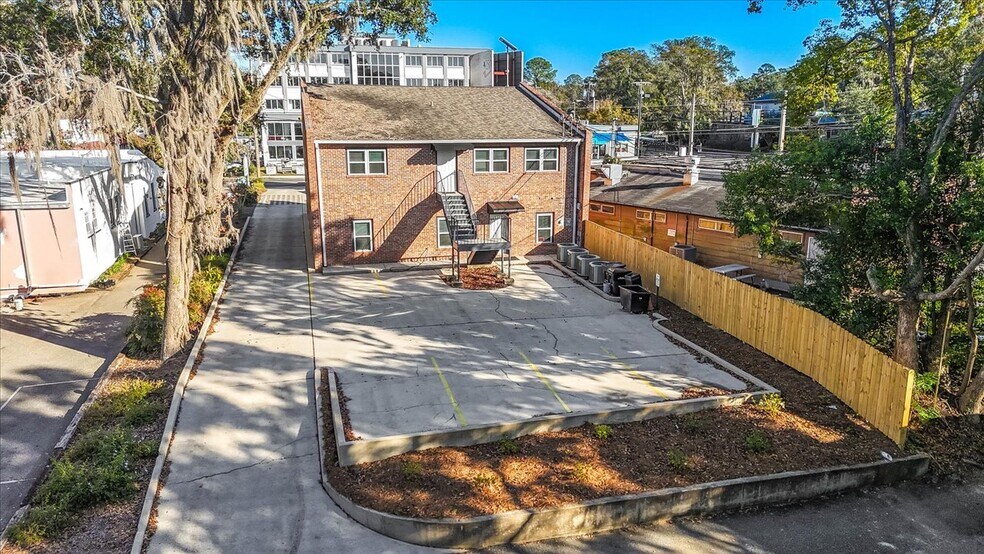 More Photos Of 1310 Thomasville Rd, Tallahassee Office For Sale