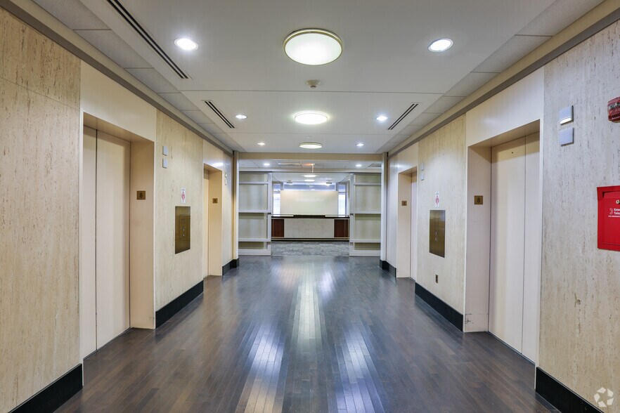 Photo of 8th Floor Ste 800