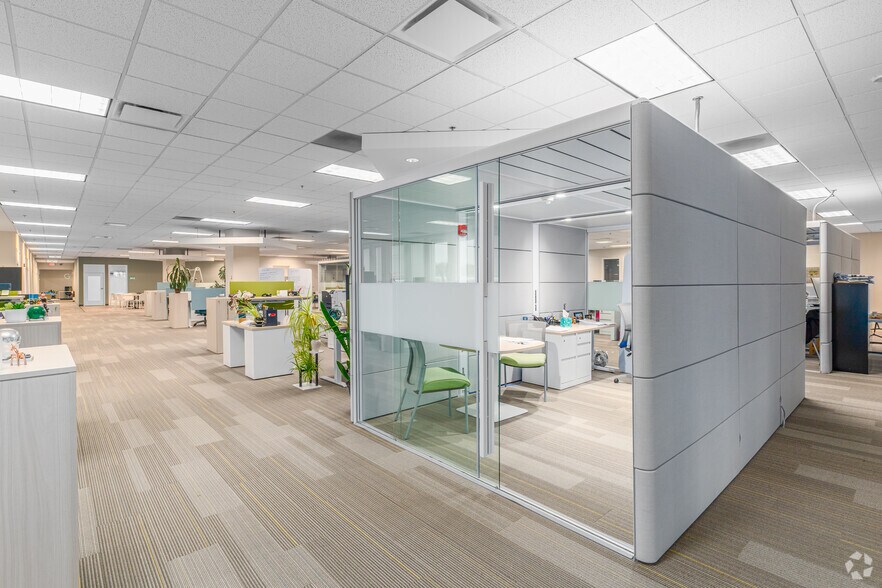 More Photos Of 4051 Ogletown Stanton Rd, Newark Office Residential For Lease