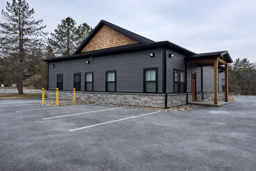 More Photos Of 1147 Ballston Lake Rd, Ballston Lake Office For Sale