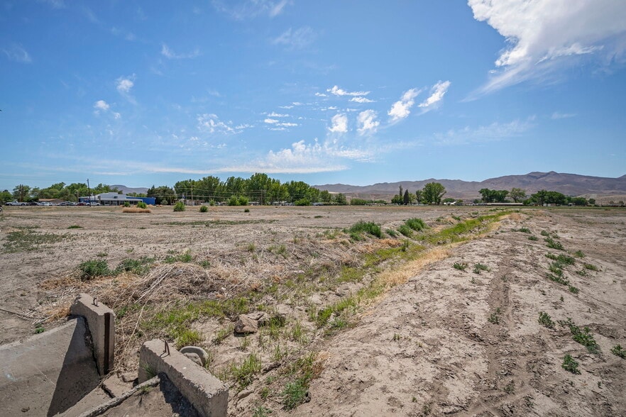 More Photos Of 0 Bridge St, Yerington Land For Sale