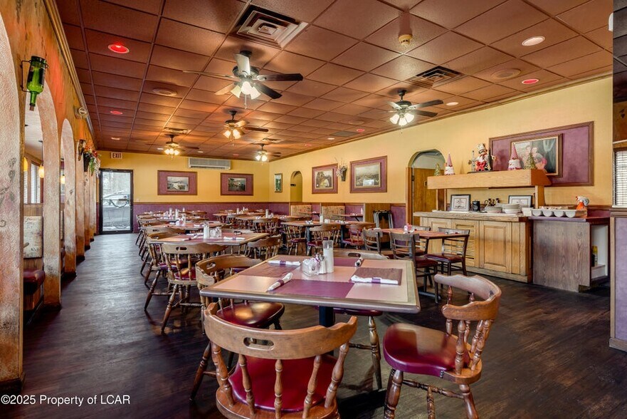 More Photos Of 1190 Sans Souci Pky, Hanover Township Restaurant For Sale