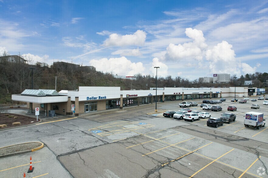 More Photos Of 250 Oak Spring Rd, Washington General Retail For Sale