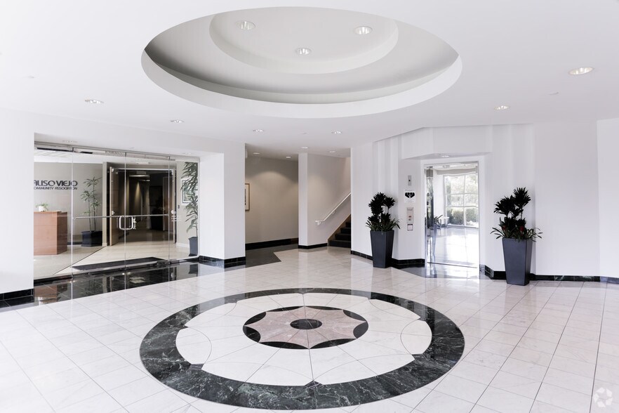 More Photos Of 95 Argonaut, Aliso Viejo Office For Lease