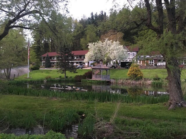 Primary Photo Of 3290 Ma-23, Hillsdale Hotel For Sale