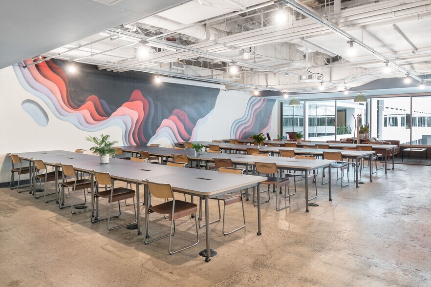 More Photos Of 1900 Market St, Philadelphia Coworking Space