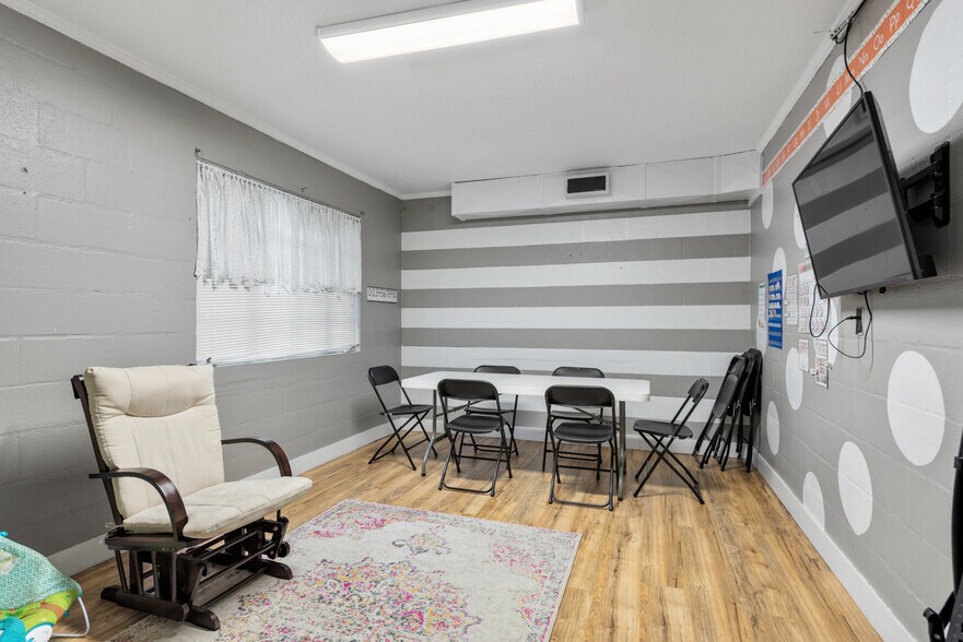 More Photos Of 310 Coles Ferry Pike, Lebanon Religious Facility For Sale