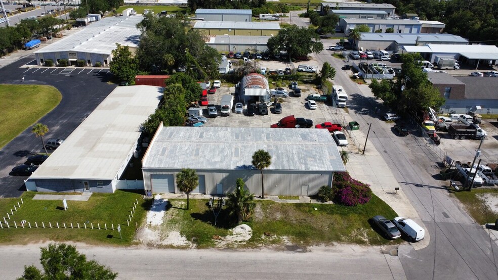 Primary Photo Of 5700 Sarah Ave, Sarasota Warehouse For Sale