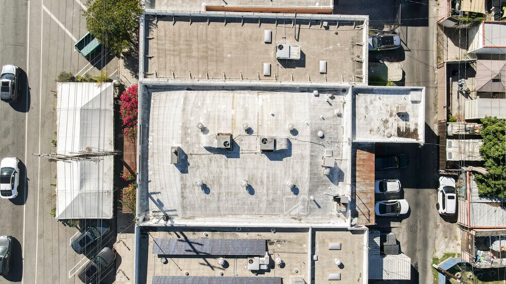 More Photos Of 3155-3157 Glendale Blvd, Los Angeles Restaurant For Lease