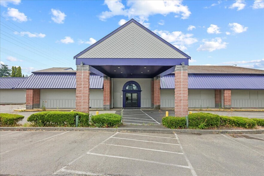 More Photos Of 13010 Hwy 99, Everett Casino For Sale