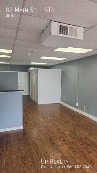 More Photos Of 82 Main St, East Hampton Apartments For Lease