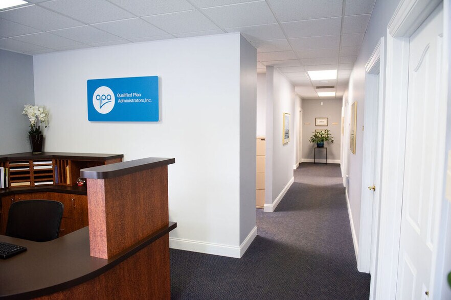 More Photos Of 3707 W Market St, Greensboro Office For Sale