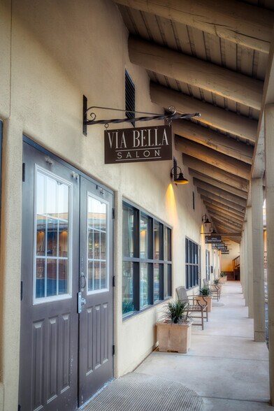 More Photos Of 1450 E White Mountain Blvd, Pinetop Restaurant For Sale