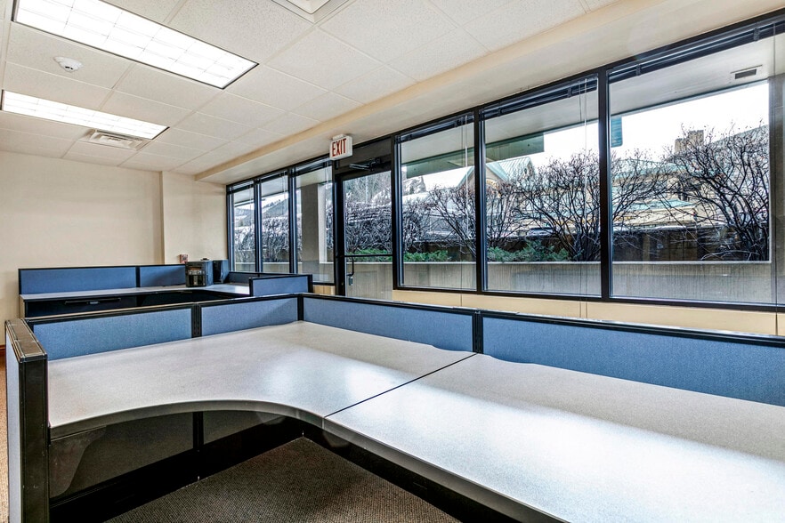 More Photos Of 30 Benchmark Rd, Avon Office For Sale