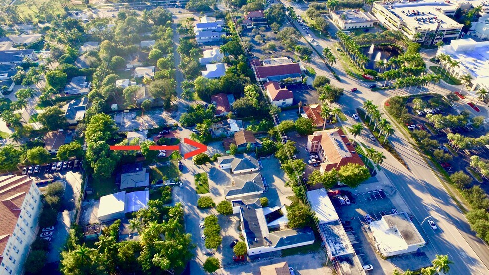 More Photos Of 803 Myrtle Ter, Naples Medical For Lease