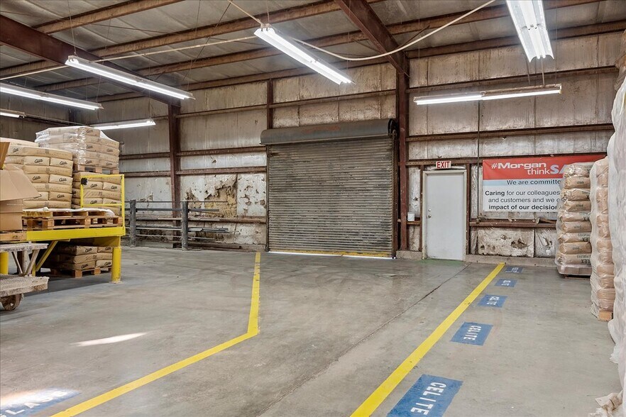 More Photos Of 115 E Mound St, Girard Industrial For Sale