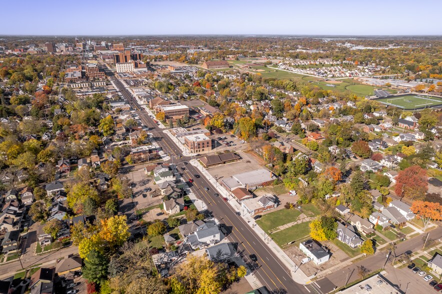 More Photos Of , Lansing Unknown For Sale