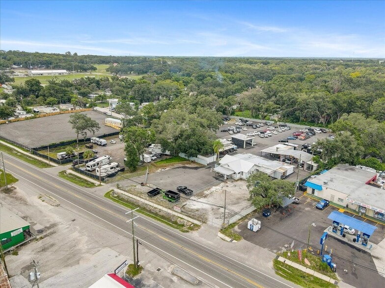 More Photos Of 11309 E US Highway 92, Seffner Warehouse For Sale