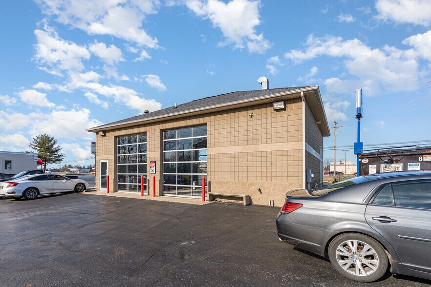 More Photos Of 1012 Hospital Dr, Batavia Carwash For Sale