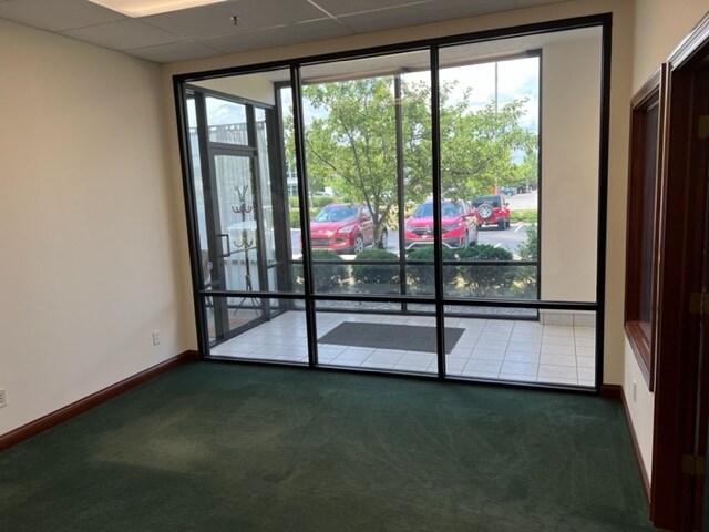 More Photos Of 14701 Cumberland Rd, Noblesville Research And Development For Lease