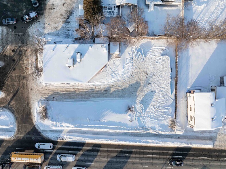 More Photos Of 1181 Notre Dame Av, Sudbury Restaurant For Lease