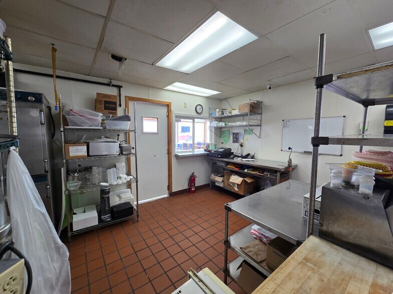 More Photos Of 365 E Main St, Waterloo Township General Retail For Sale