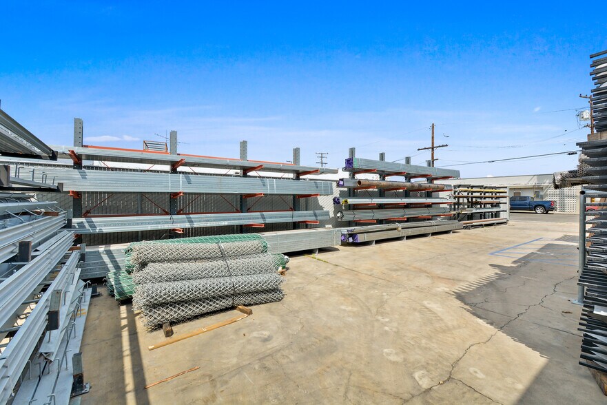 More Photos Of 1024-1026 E Arlee Pl, Anaheim Warehouse For Sale