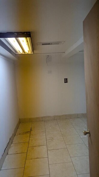 More Photos Of 112 S Main St, Fairview Storefront For Sale