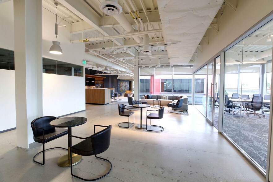 More Photos Of 1888 Rosecrans Ave, Manhattan Beach Office For Lease