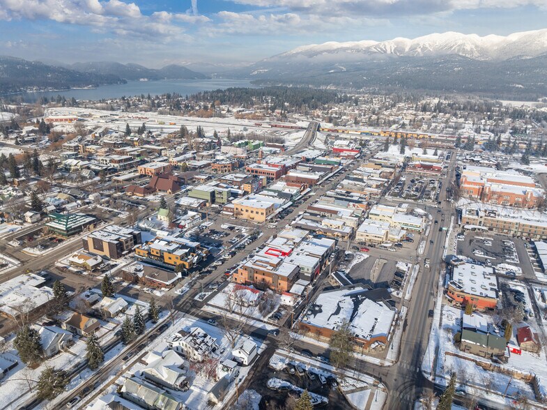 More Photos Of 325 Central Ave, Whitefish Storefront Retail Office For Sale