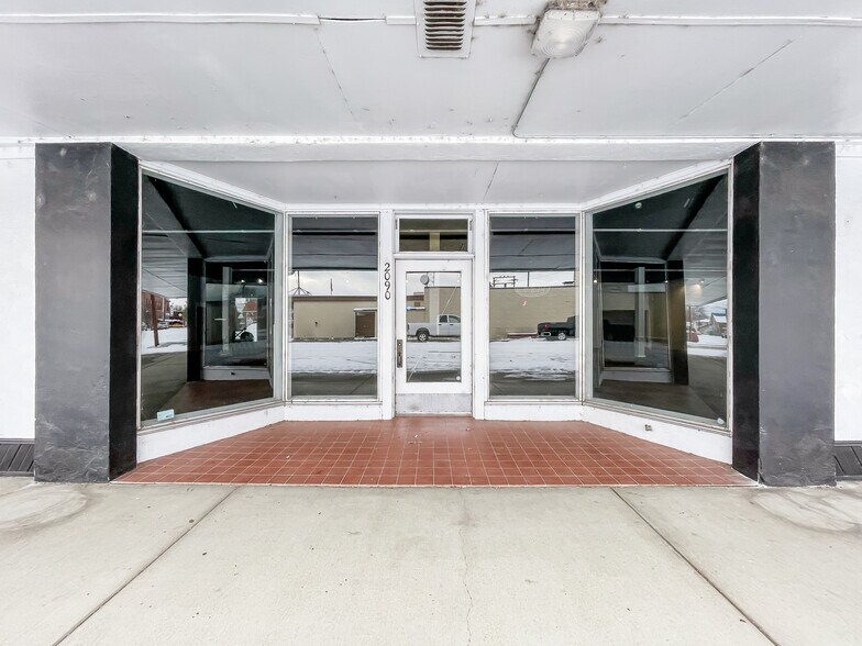 More Photos Of 2090 Court Ave, Baker City Freestanding For Lease