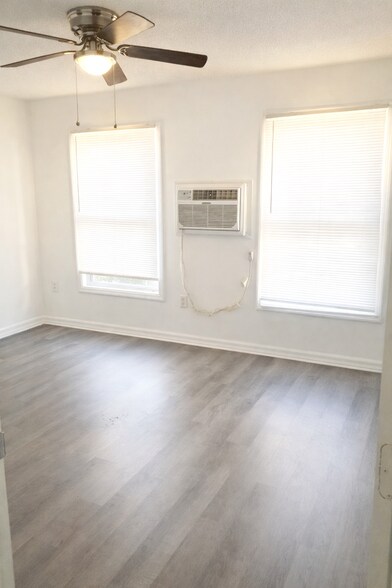 More Photos Of 2491 Russell St, Orangeburg Apartments For Sale
