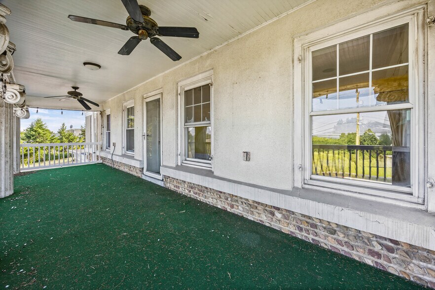 More Photos Of 3610 County Road 6, Geneva Restaurant For Sale