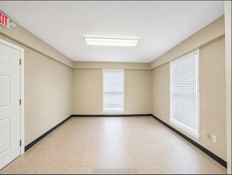 More Photos Of 981 Us Highway 431, Boaz Office For Sale