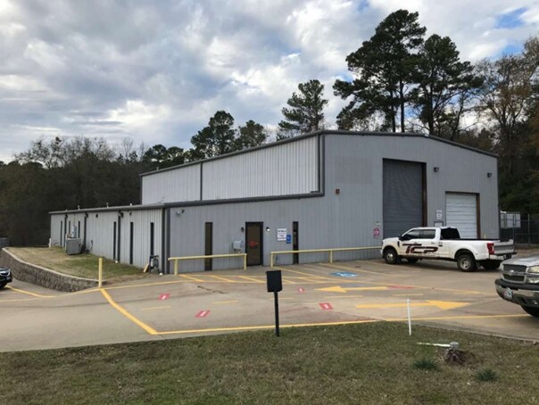 More Photos Of 13420 State Highway 155 S, Tyler Warehouse For Lease