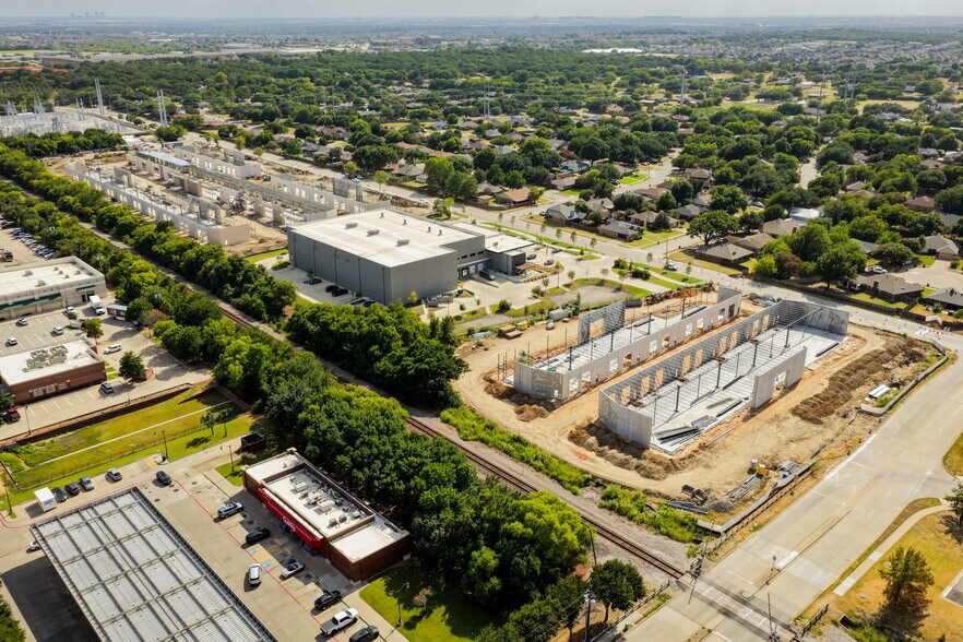 More Photos Of 150 Bear Creek Pky, Keller Unknown For Lease