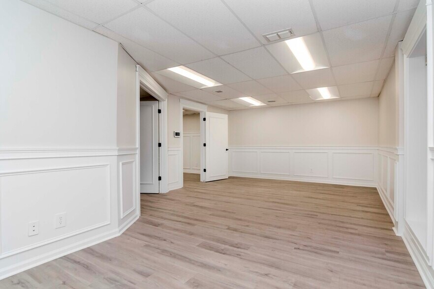 More Photos Of 3205 W Waters Ave, Tampa Medical For Sale