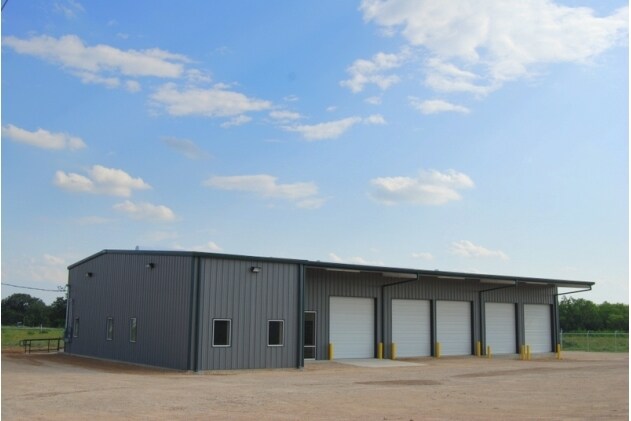 More Photos Of 371 Corgey Rd, Pleasanton Distribution For Lease