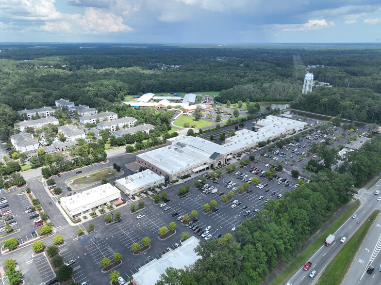 Primary Photo Of 9500 Dorchester Rd, Summerville Unknown For Lease