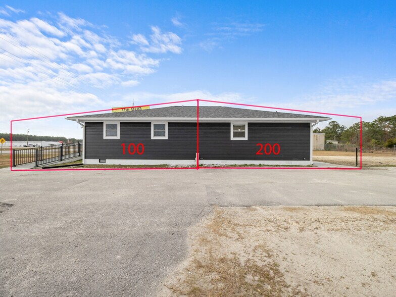 More Photos Of 3261 New Bern Hwy, Jacksonville Light Distribution For Lease