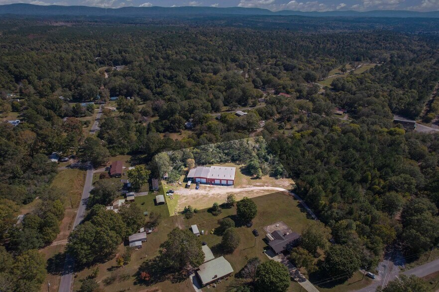 More Photos Of 84 Thurman Rd, Sylacauga Truck Terminal For Sale