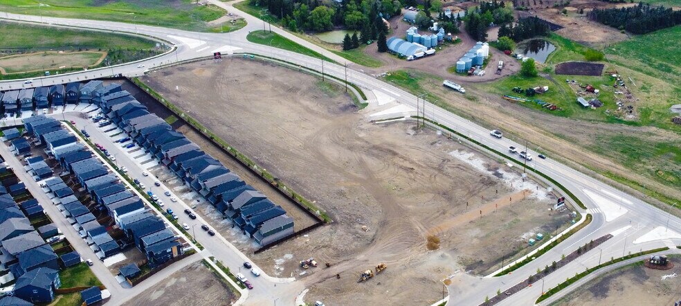 More Photos Of 162 Canter Wynd, Sherwood Park General Retail For Lease