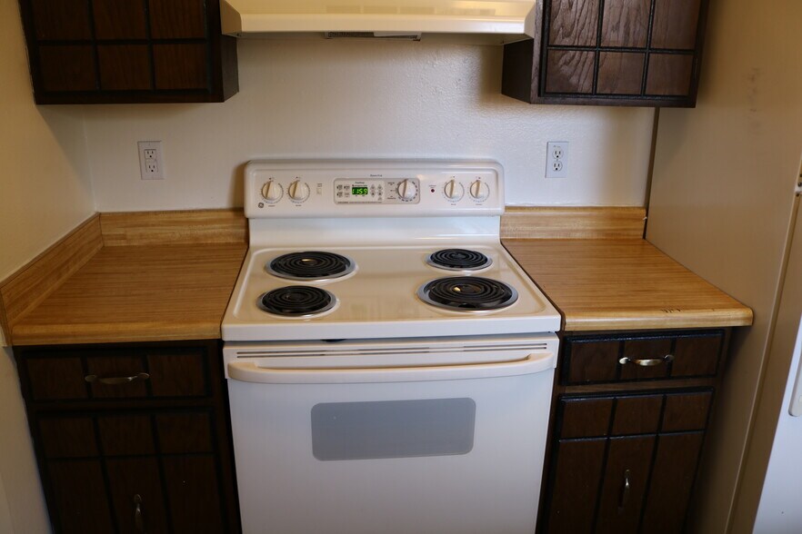 More Photos Of 333 23rd Ave, Longmont Apartments For Sale