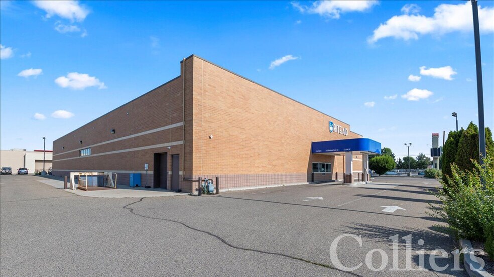 More Photos Of 728 SW 4th Ave, Ontario Drugstore For Sale