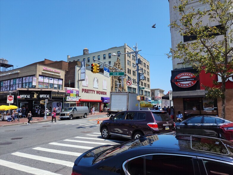 More Photos Of 165-02-165-04 Jamaica Ave, Jamaica Storefront For Sale
