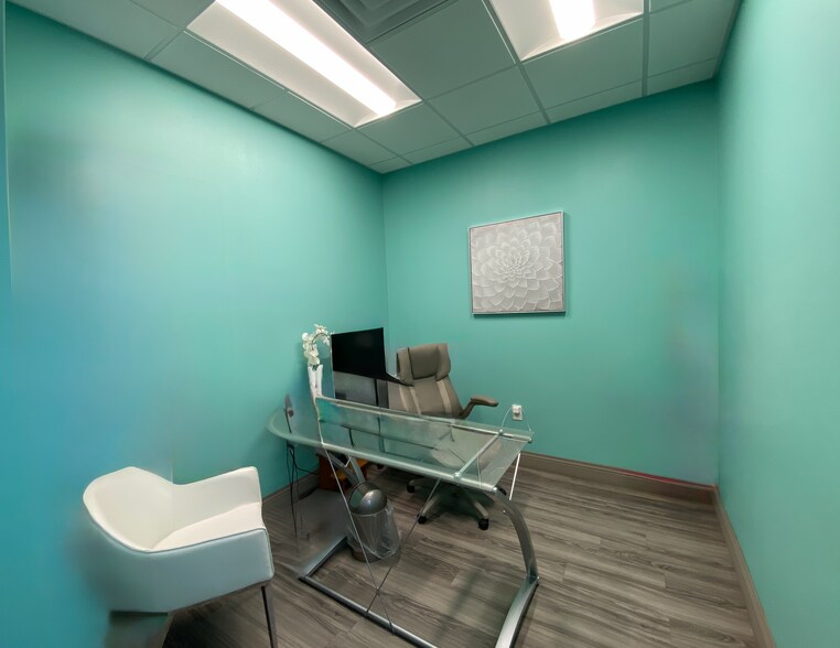 More Photos Of 788 S Watters Rd, Allen Medical For Sale