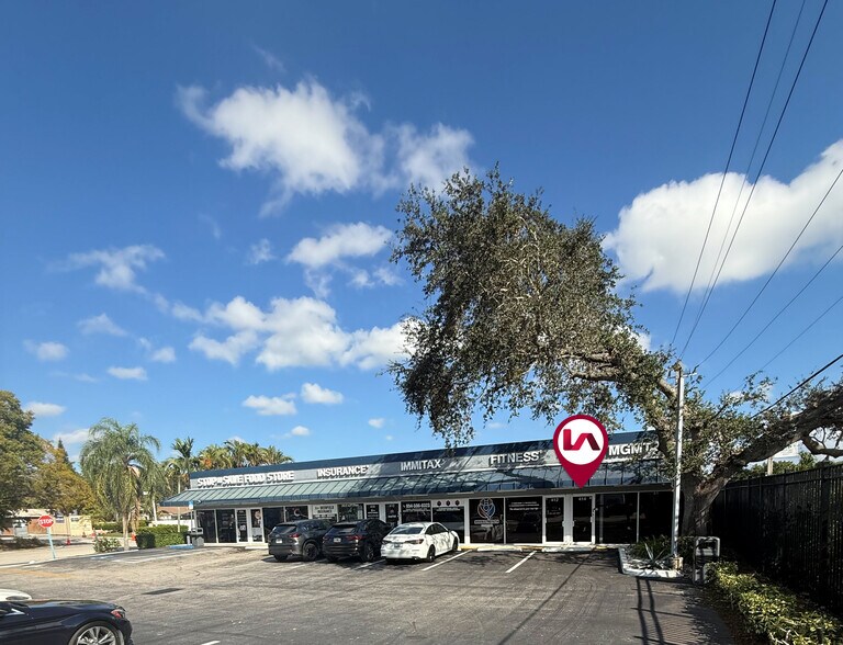 More Photos Of 404-414 S Powerline Rd, Deerfield Beach Freestanding For Lease