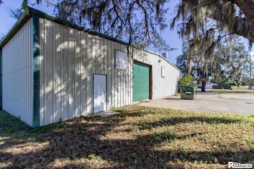 More Photos Of 1503 N Lake Ave, Avon Park Warehouse For Sale