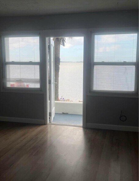 More Photos Of 1650 River Rd, Jacksonville Apartments For Sale