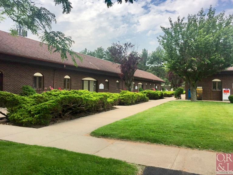 Primary Photo Of 160 West St, Cromwell Office For Lease
